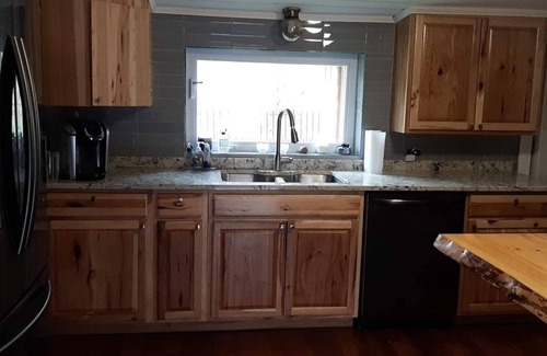 Higgins Lake Cabine | Cabin with Hot tub. Close to Higgins Lake