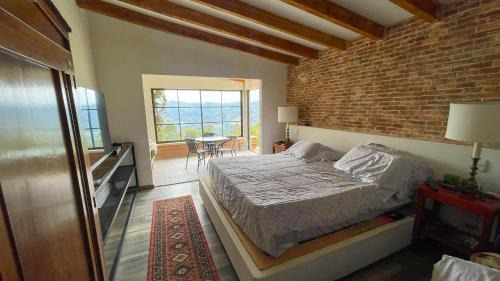 Retiro Maison | Cabin with Jacuzzi View with Fireplace