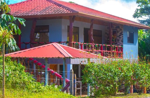 Bijagua Lit Et Petit-Déjeuner | Cabinas Cascada Rio Celeste