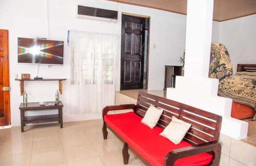 Quepos Maison | Cabinas Chinchilla