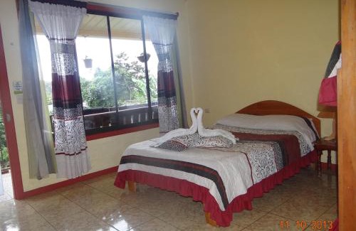 Santa Elena Lit Et Petit-Déjeuner | Cabinas El Pueblo B&B Monteverde