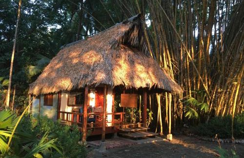 Playa Zancudo Maison | Cabinas Los Cocos