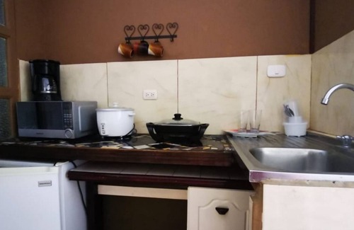 Puntarenas Hôtel | Cabinas Madeleine