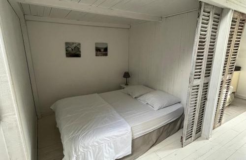 Fecamp Appartement | Cabine du Capitaine 5