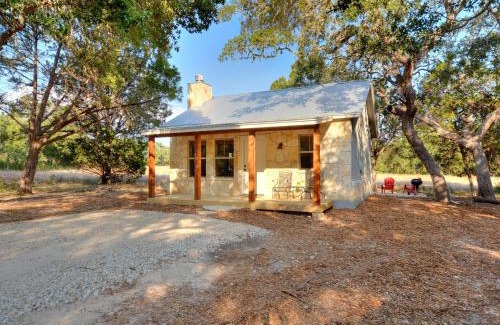 Wimberley Maison | Cabins at Flite Acres - Texas Sage