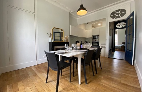 Secteur 1 Appartement | Cable car🚠 Bastille🏔 6 people👨‍👩‍👧‍👦 300m