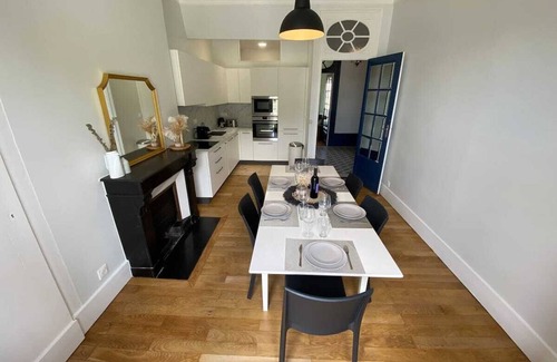Secteur 1 Appartement | Cable car🚠 Bastille🏔 6 people👨‍👩‍👧‍👦 300m