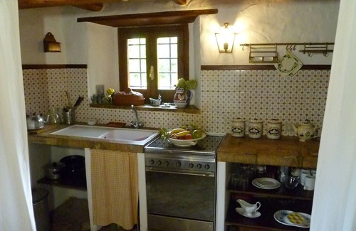 Spoleto Appartement | Cacciarella élégant et indépendant appartement de vacances à louer 2 + 2 pax