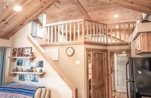 Jefferson Maison | Caddo Lake Retreat & Boat Ramp