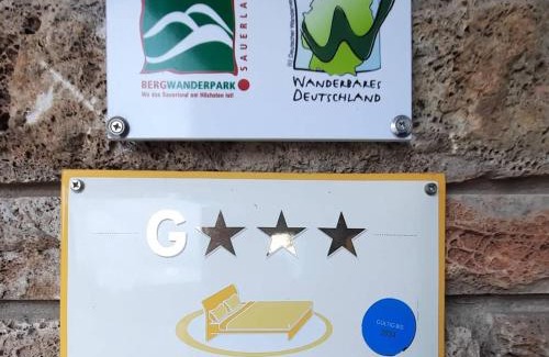 Schwalefeld Maison | Café- Pension Fernblick, incl MeineCardPlus