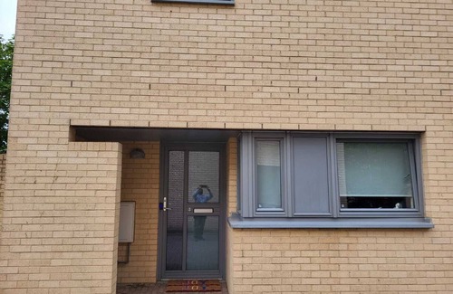 Niddrie Appartement | Cakemuir Detached House,3 Bed,Free Parking,Private Garden