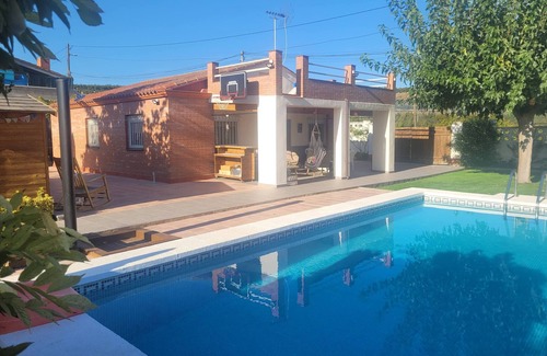 Torrefarrera Maison | cal Claramunt, Para Conectar con lo Esencial