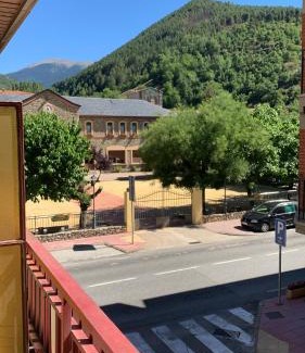 Montella I Martinet Appartement | Cal Martí