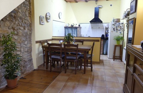 Colldejou Maison | Cal Pedrellar, Casa en Pueblo de Montaña en la Costa Dorada