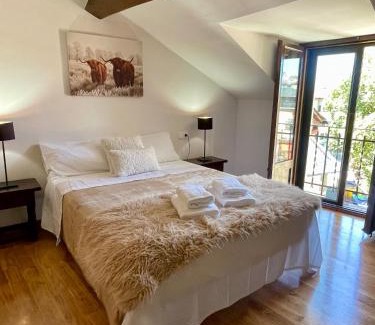 Puigcerda Appartement | CAL QUEROL 2 - àtic en el centre