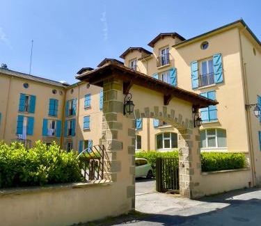 Err Appartement | CAL QUEROL ErR - max 13 pax