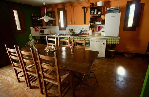 Passanant i Belltall Cottage | Cal Talaia - Nature et tranquillité au milieu des Comalats et de la rivière Corb
