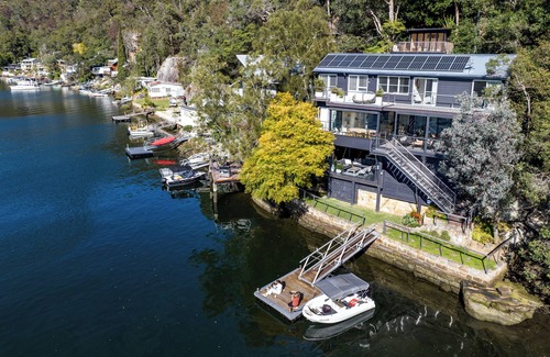 Berowra Waters Maison | Calabash Bay Lodge