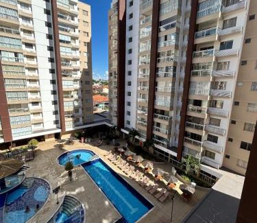 Assis Appartement | Caldas Novas - Condominio Casa da Madeira - ate 5 pessoas - PERMITIDO descer com bebida para o parque - Centro