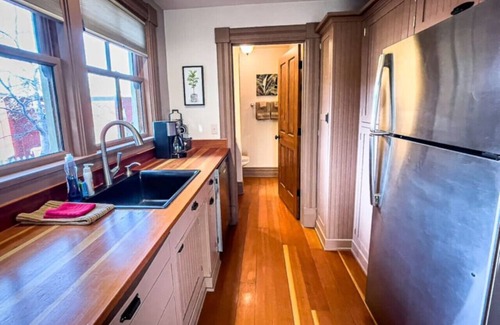 Jacksonville Maison | California Cottage: Downtown!