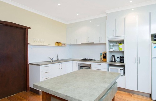 Marengo Maison | CALLAHAN - Apollo Bay, VIC