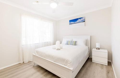 Callala Beach Maison | Callala on King - Pet Friendly with Swimming Pool