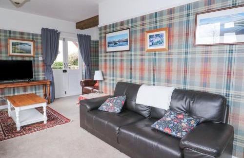 Glencoe Maison | Callart View