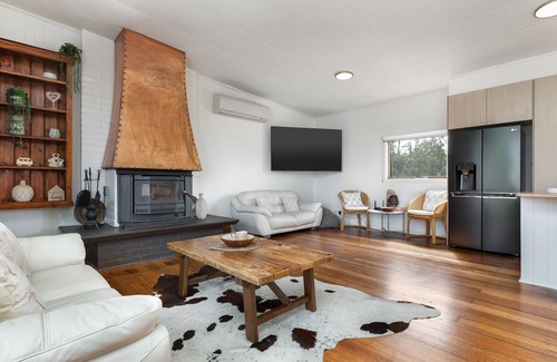 Mornington Peninsula Maison | Calling all Families, Fishermen and Corporate Organizations.