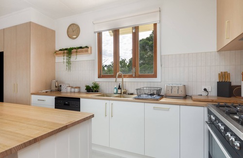 Mornington Peninsula Maison | Calling all Families, Fishermen and Corporate Organizations.