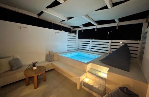 Paralia Dionysiou Appartement | Calliopes by the sea boutique suites