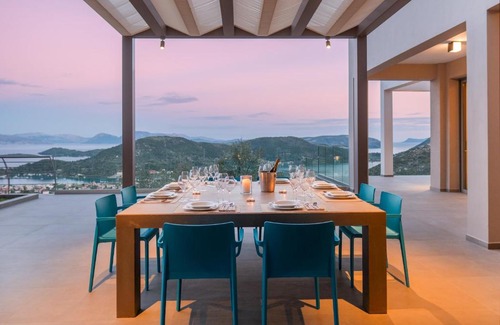 Nidri Villa | Callista