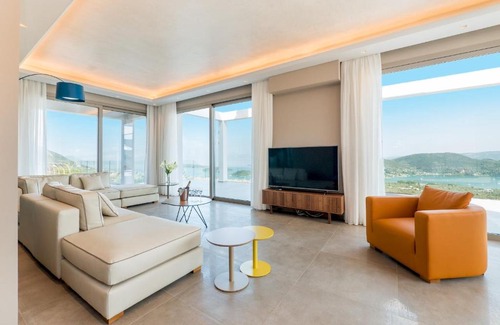 Nidri Villa | Callista