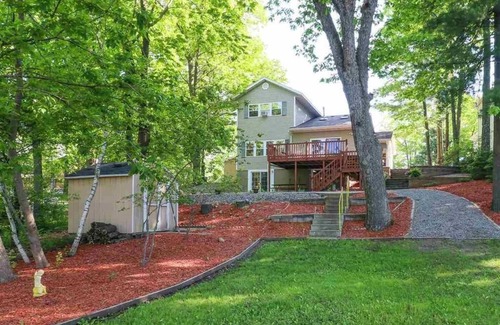 Waupaca Maison | Calm Waters Chain O' Lakes Vacation Home