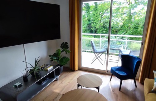 Pau Nord Appartement | Calme - Bien équipé - Parking -Terrasse