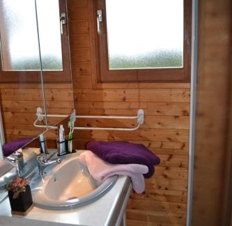 Saint-Floret Chalet De Ski | Calme et la plus belle vue des environs #Chalet