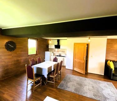 Kacwin Cabine | Caloroczne Domki Aleksander