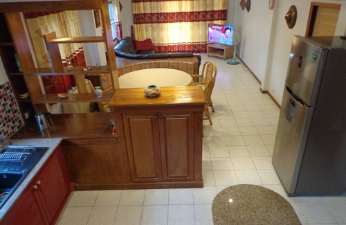 Saen Suk Villa | Calv-Inn 3 189m2 4 chambres 2 wc grand living et ktichen
