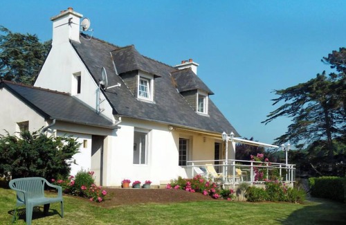 Saint-Michel-en-Greve Maison | Calypso by Interhome