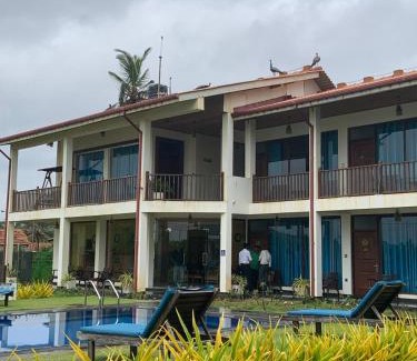 Iranawila Hôtel | Calypso Sunset