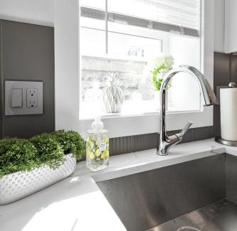 Ward Two Maison | Cambridge Boston 3BR2Bth Parking W&D Subway AC