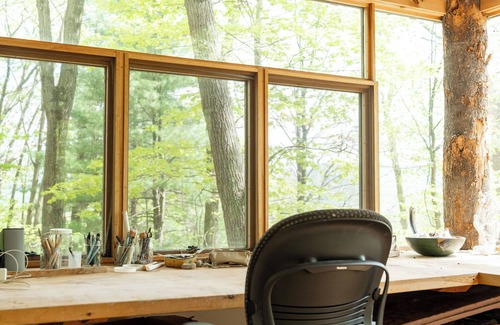 Town of Copake Maison | Cambridge Hill Farmhouse Swimming pond, Sauna, & Artist Studio