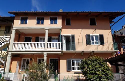 Palazzo Canavese Maison | Camelia Casa Vacanze