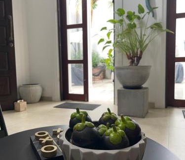Thimbirigasyaya Lit Et Petit-Déjeuner | Camellia Residencies Colombo Sri Lanka