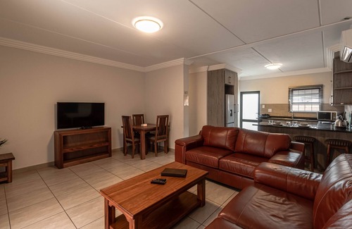 Potchefstroom Appartement | Camelot Guest House & Apartments