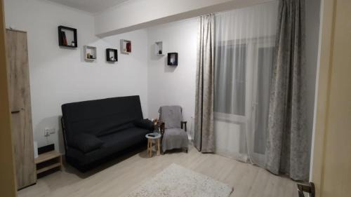 Teasc Maison | Camera de la Bunici - o poarta catre oriunde