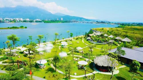 Hoa Vang Station Balnéaire | Cami Riverside Resort Da Nang