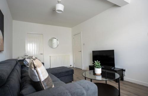 Larkhall Maison | Camneth House