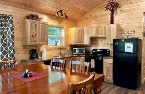 Eagle Bay Maison | Camp Bear Path at Big Moose Lake