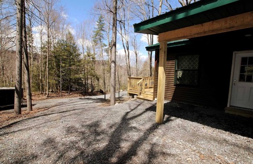 Eagle Bay Maison | Camp Bear Path at Big Moose Lake
