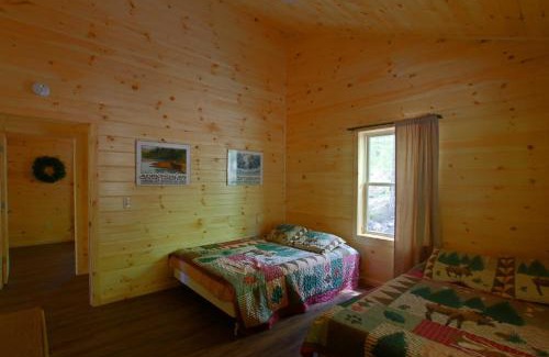 Eagle Bay Maison | Camp Bear Path